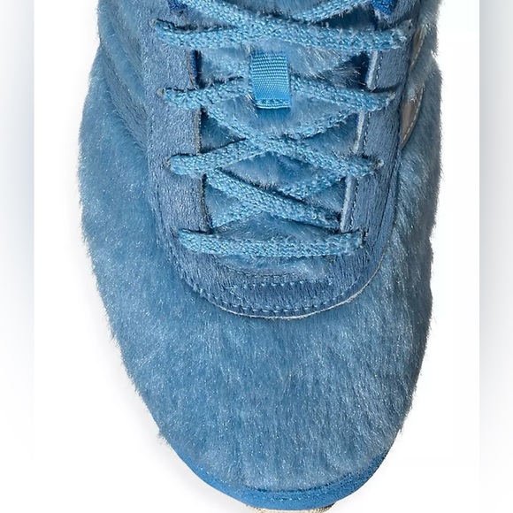 Adidas x Kerwin Frost Yeti Microbounce - Picture 2 of 7